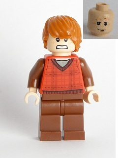 LEGO Minifigure-Ron Weasley, Red Tartan Sweater-Harry Potter-HP123-Creative Brick Builders